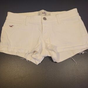 Hollister Women's Cream Jean Shorts